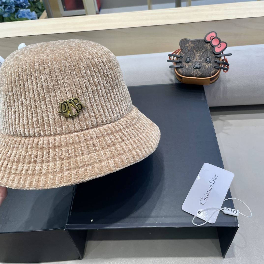 Christian Dior Caps